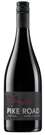2016 Fairsing Vineyard Pinot Noir 1